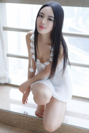 五月伊人亚洲精品一区_电影未删减版