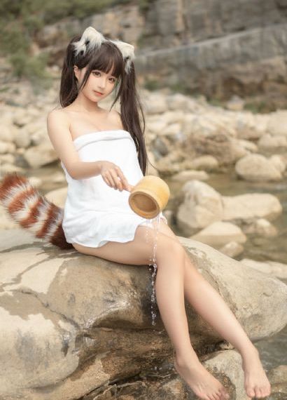 免费黄色无码视频_十万网红美女美酱